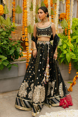 ZARTAAJ BLACK